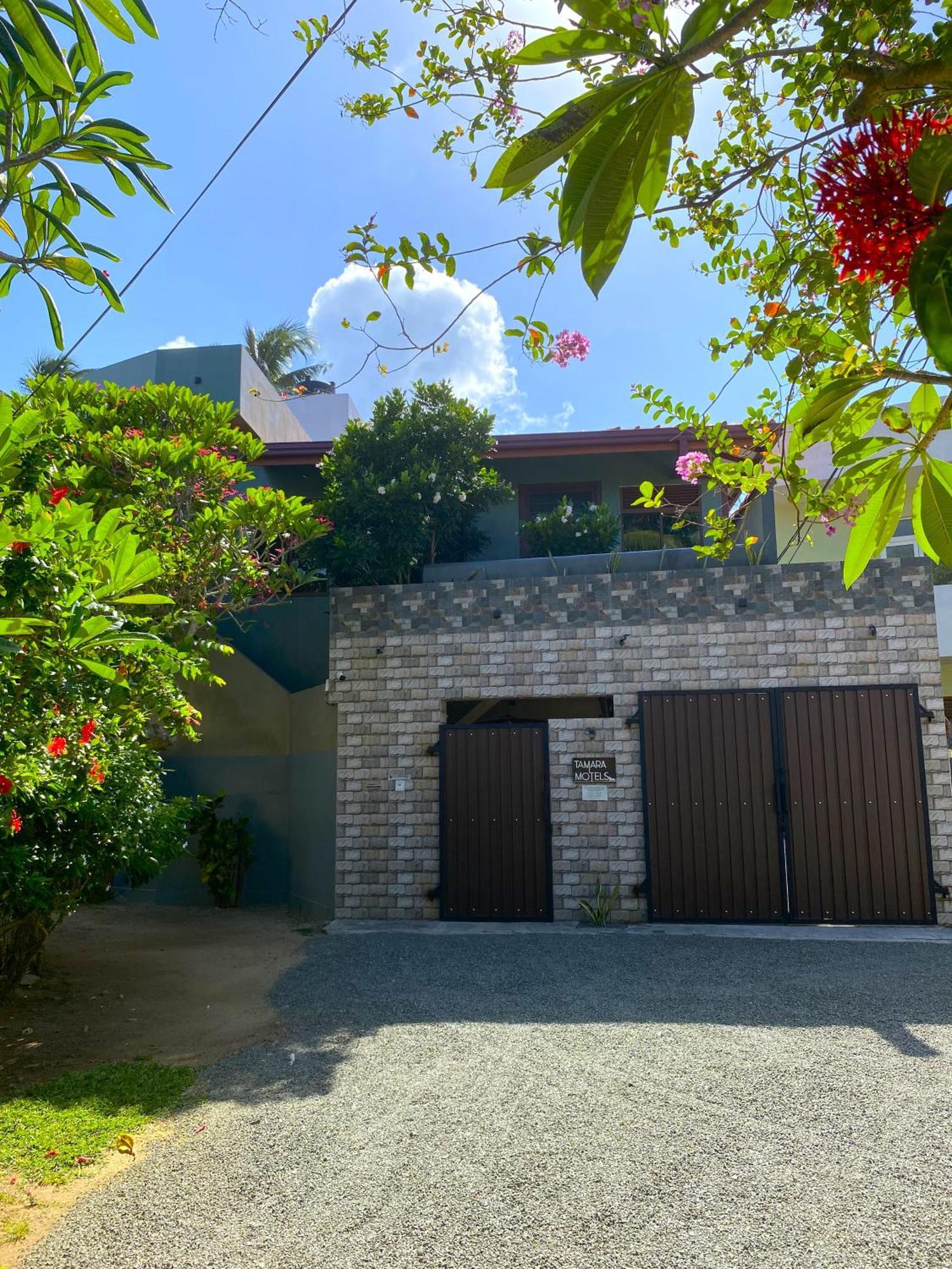 Tamara Motels Hikkaduwa Exterior photo